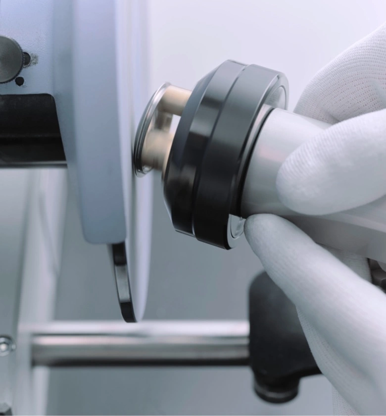 Refinishing of The Case - Swiss Time Square