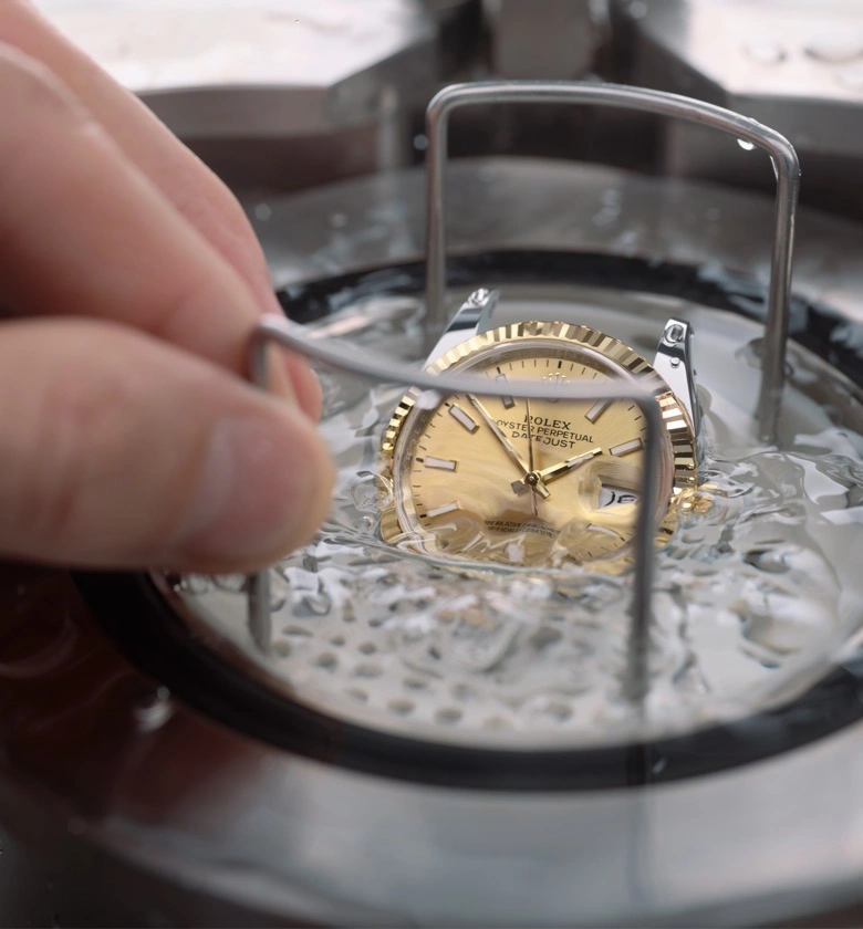 Waterproofness Test - Swiss Time Square