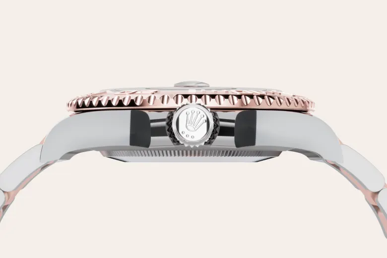 Rolex Yacht-Master in Everose Rolesor - combination of Oystersteel and Everose gold, M126621-0001 - Swiss Time Square