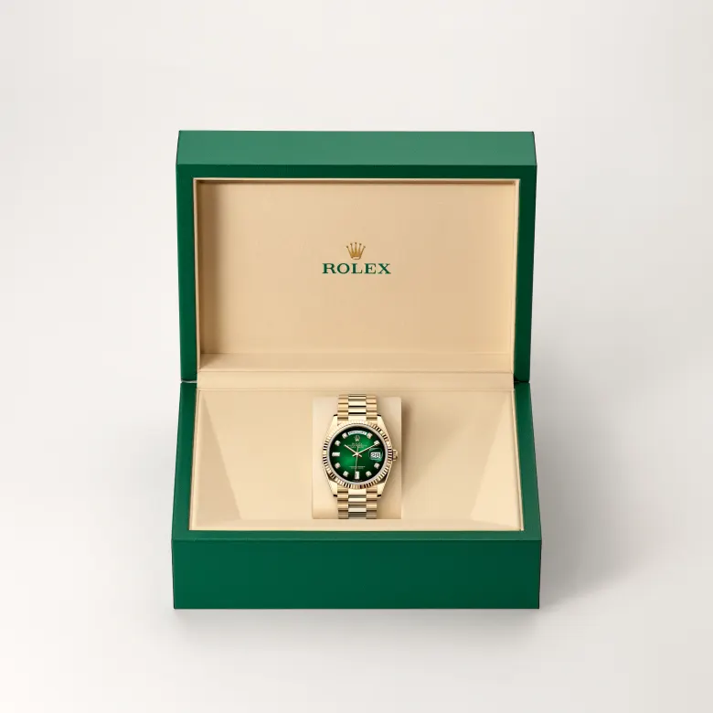 Rolex Day-Date M128238-0069 - Swiss Time Square, Second image