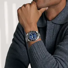 Black Bay | Swiss Time Square